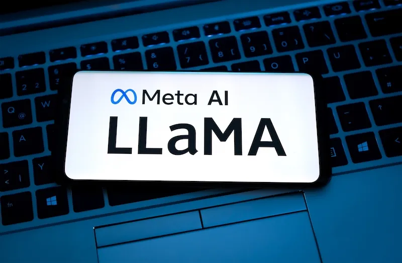 Meta发布Llama 3开源大模型丨Llama大模型上线网页聊天版本丨月之暗面「Kimi智能助手」功能升级