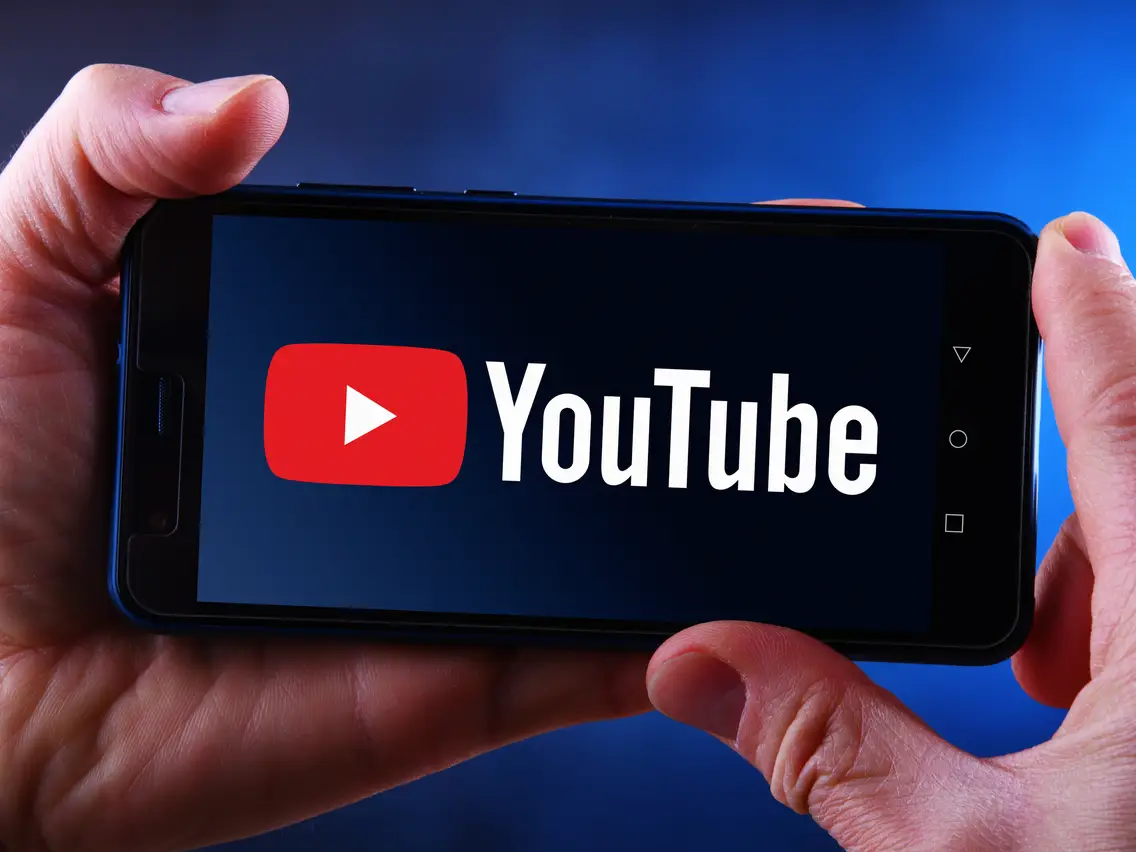 方便观众节省流量：谷歌为YouTube平台添加AI概述视频内容摘要功能